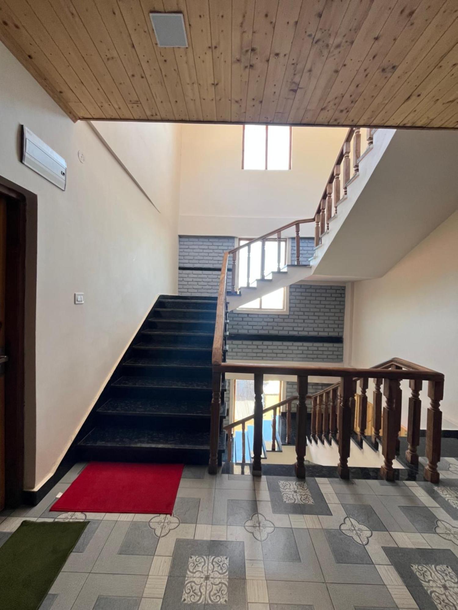 Hotel Paul Villa Bīr Buitenkant foto