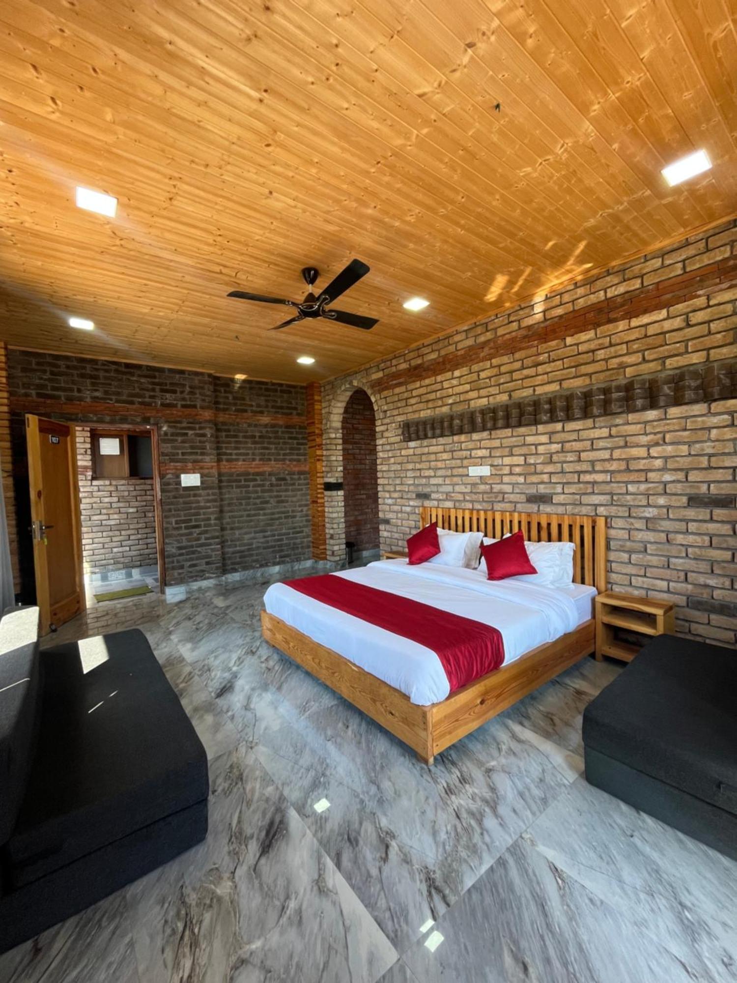 Hotel Paul Villa Bīr Buitenkant foto