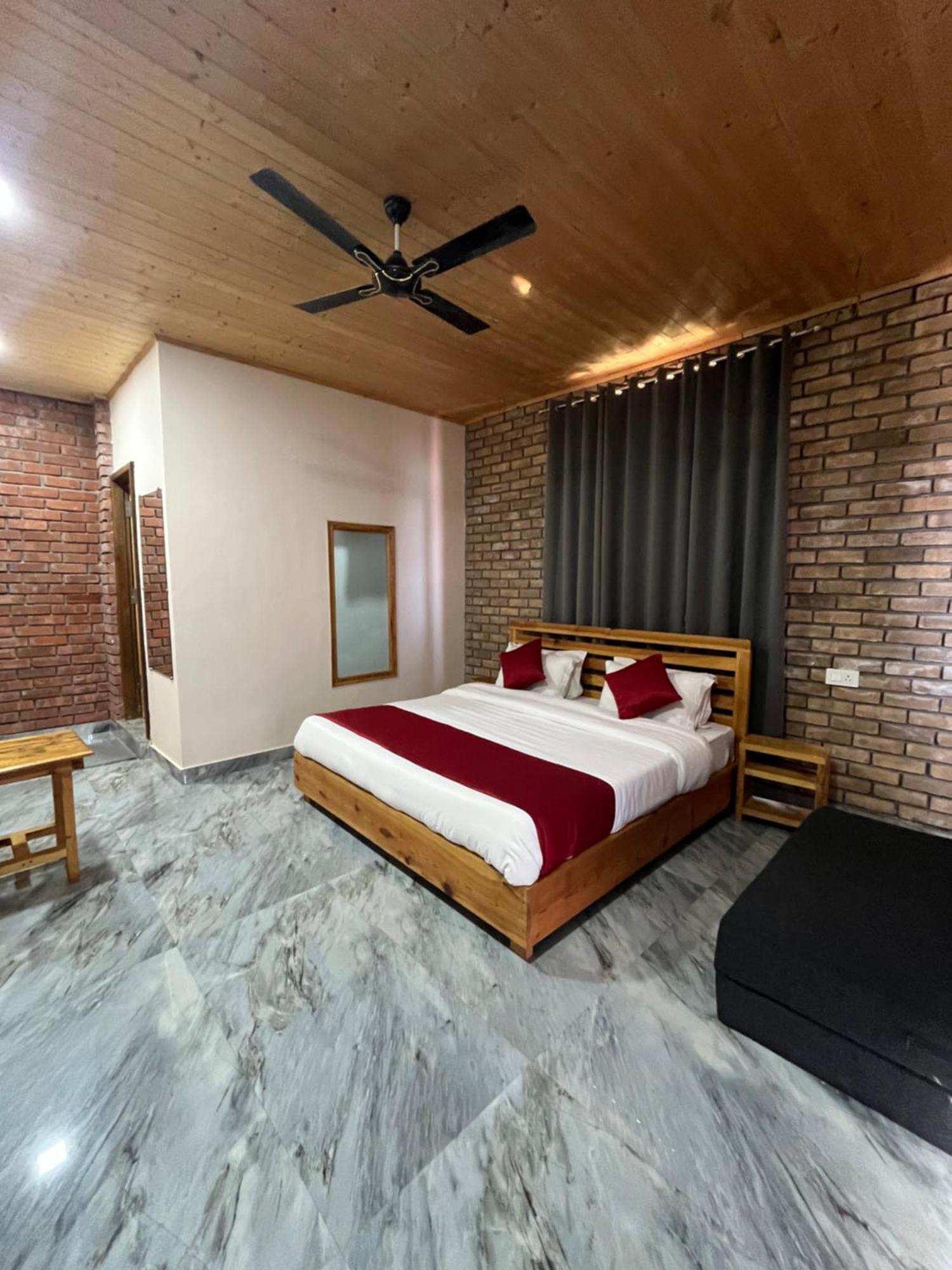 Hotel Paul Villa Bīr Buitenkant foto
